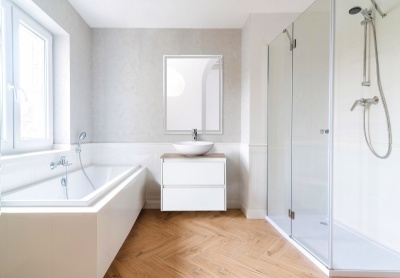Комплект мебели для ванной BelBagno SET-KRAFT-600-BO-C-BB344-LOY-GRT-600/800 с зеркалом и смесителем Bianco Opaco, столешница - Cemento (без нанесения узора)
