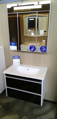 Зеркальный шкаф Opadiris Фреш 80 Z0000010398 с подсветкой Белый