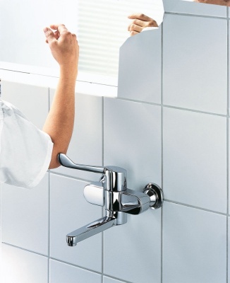 Смеситель для ванны Kludi Medi Care 349220524 Хром