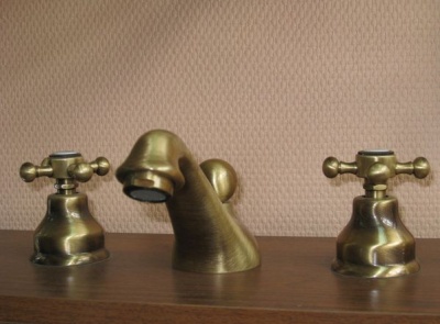 Смеситель для раковины Bugnatese Lady 912 CR (хром)