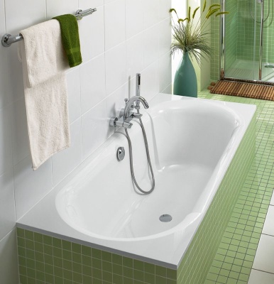 Квариловая ванна Villeroy&Boch Pavia 180x80 Белый альпин с ножками