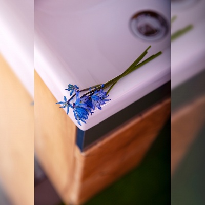 Тумба под раковину Бриклаер Форест 40 подвесная Антрацит со вставкой Пенёк