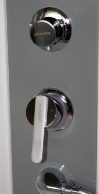 Душевой бокс Radomir Лаура 128x128 1-04-1-0-5-0870 профиль Белый стекло прозрачное