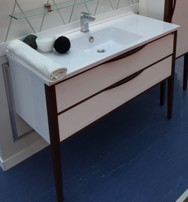 Тумба под раковину Opadiris Риголетто 120 Z0000012844 Белая глянцевая/Светлый орех