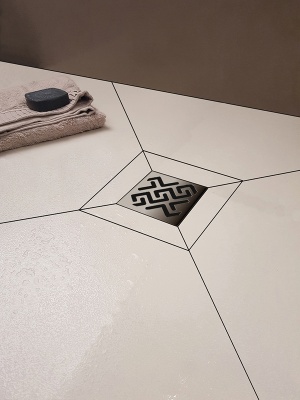 Душевой трап Berges Wasserhaus Platz Antik 150x150 090161 с решеткой Матовый хром