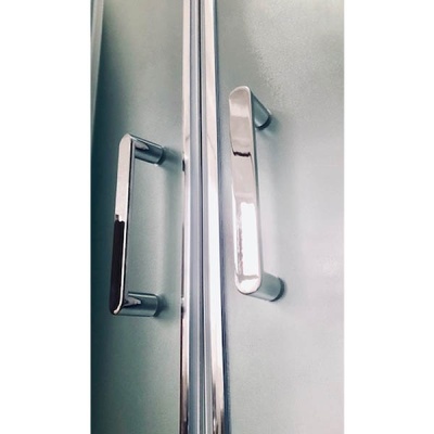 Душевая кабина Royal Bath BP 100х80 RB8100BP3-WC-CH-R с гидромассажем профиль Хром задняя стенка Белая Душевая кабина Royal Bath BP 100х80 RB8100BP3-WC-CH-R с гидромассажем профиль Хром задняя стенка Белая