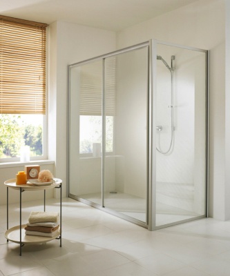 Боковая стенка для душевого уголка Huppe Alpha 80 AL1312.087.321 Профиль матовый хром, стекло прозрачное Боковая стенка для душевого уголка Huppe Alpha 80 AL1312.087.321 Профиль матовый хром, стекло прозрачное