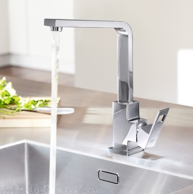 Смеситель для кухни Grohe Eurocube 31255000 Хром