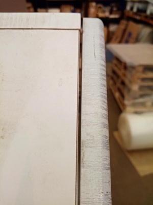 Шкаф пенал Бриклаер Катрин 32 R с бельевой корзиной Белый