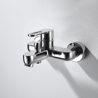 Смеситель для ванны Bravat Stream-D F637163C-01 Хром