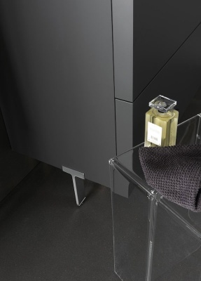 Табурет Laufen Kartell 3.8933.0 прозрачный