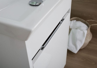 Тумба с раковиной Aquanet Дувр 45 со смесителем Aura SD20083 Белый