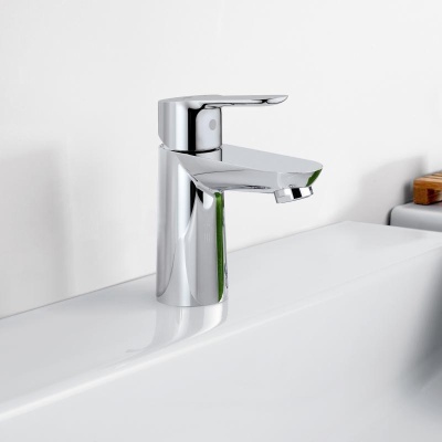 Смеситель для раковины Grohe BauEdge 23329000 Хром