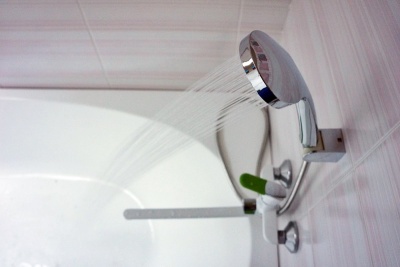 Смеситель для ванны Frap F2234 универсальный Белый Хром