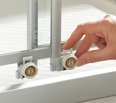 Душевая дверь в нишу Huppe Alpha 120 AL2020.055.321 Профиль белый, стекло прозрачное