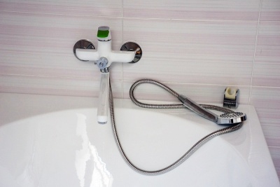 Смеситель для ванны Frap F2234 универсальный Белый Хром