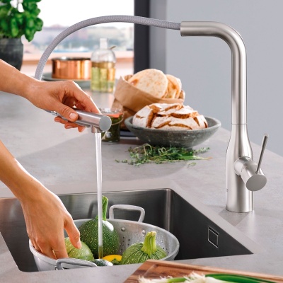 Смеситель для кухни Grohe Essence New 30270DC0 Суперсталь