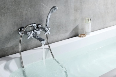 Смеситель для ванны Lemark Partner LM6542C Хром