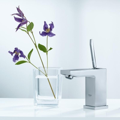 Смеситель для раковины Grohe Eurocube Joy 23656000 Хром