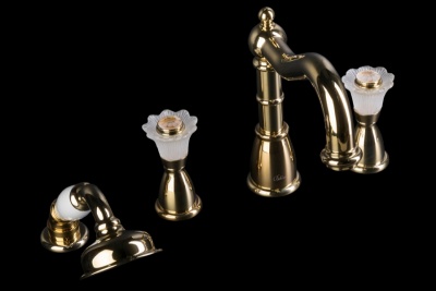Смеситель на борт ванны Boheme Camelia 395 Золото