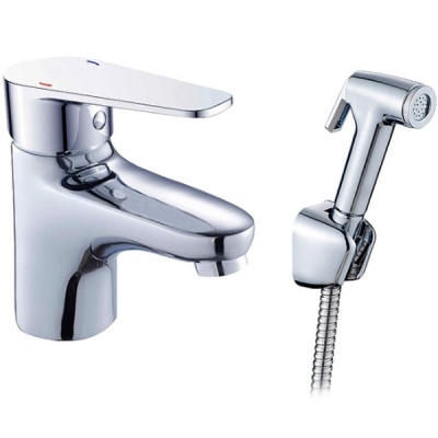 Смеситель для раковины Orange Flipo M23-022cr с гигиеническим душем Хром