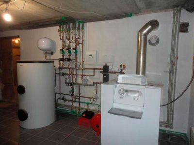 Водонагреватель Vaillant UniSTOR VIH R 300 Белый