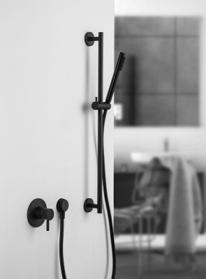 Шланговое подключение Paffoni Lusso ZACC130NO Черный матовый