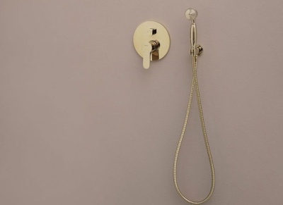 Смеситель для душа Aquanet Classic ARF5042-K 202258 Бронза