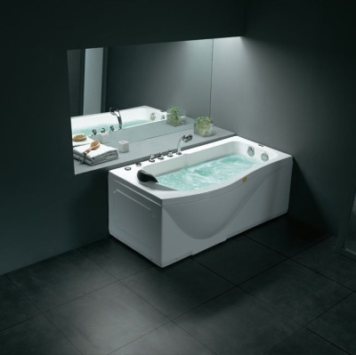 Акриловая ванна SSWW A101A 150х82 R с гидромассажем