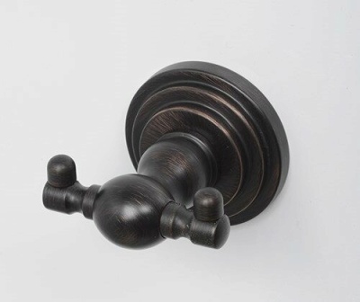 Двойной крючок WasserKRAFT Isar K-7323D Темная бронза