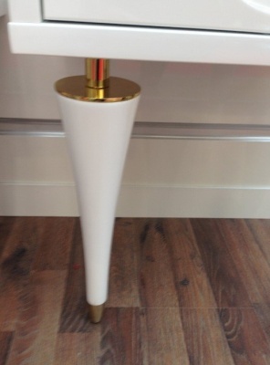 Шкаф пенал Opadiris Ибица 45 Z0000013865 Белый глянцевый/Золото