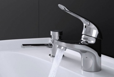 Комплект раковины Grohe Euro Ceramic 37 39327000 со смесителем Euroeco New 32734000 Белый